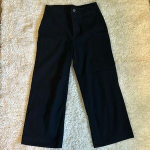 Old Navy Wide Leg Chino Pants, Size 6.